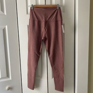 Beyond Yoga High-rise MIDI Leggings - Size L - Silverberry Heather